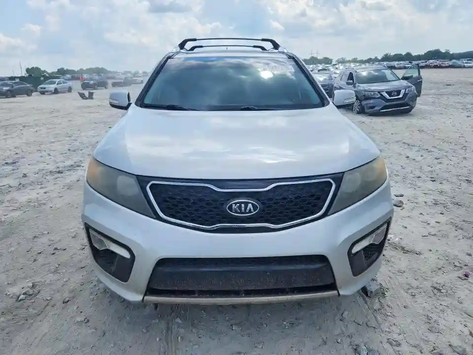 5XYKW4A22DG409583 2013 KIA SORENTO-4