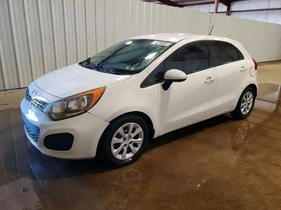 KNADM5A3XD6301080 2013 KIA RIO-0