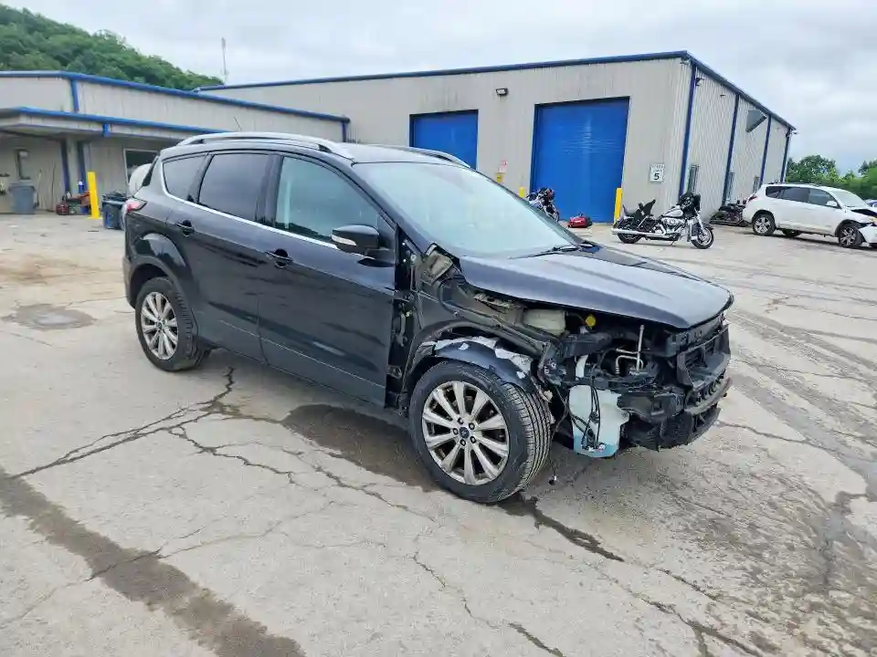 1FMCU9J9XHUB97889 2017 FORD ESCAPE-3