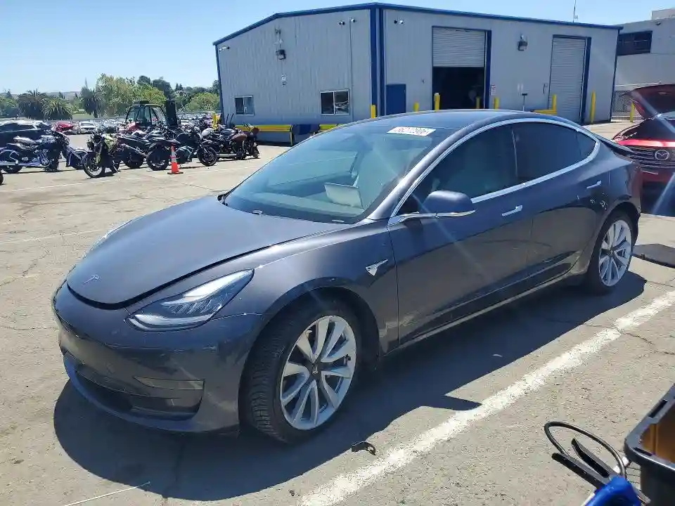 5YJ3E1EBXKF465193 2019 TESLA MODEL 3-0