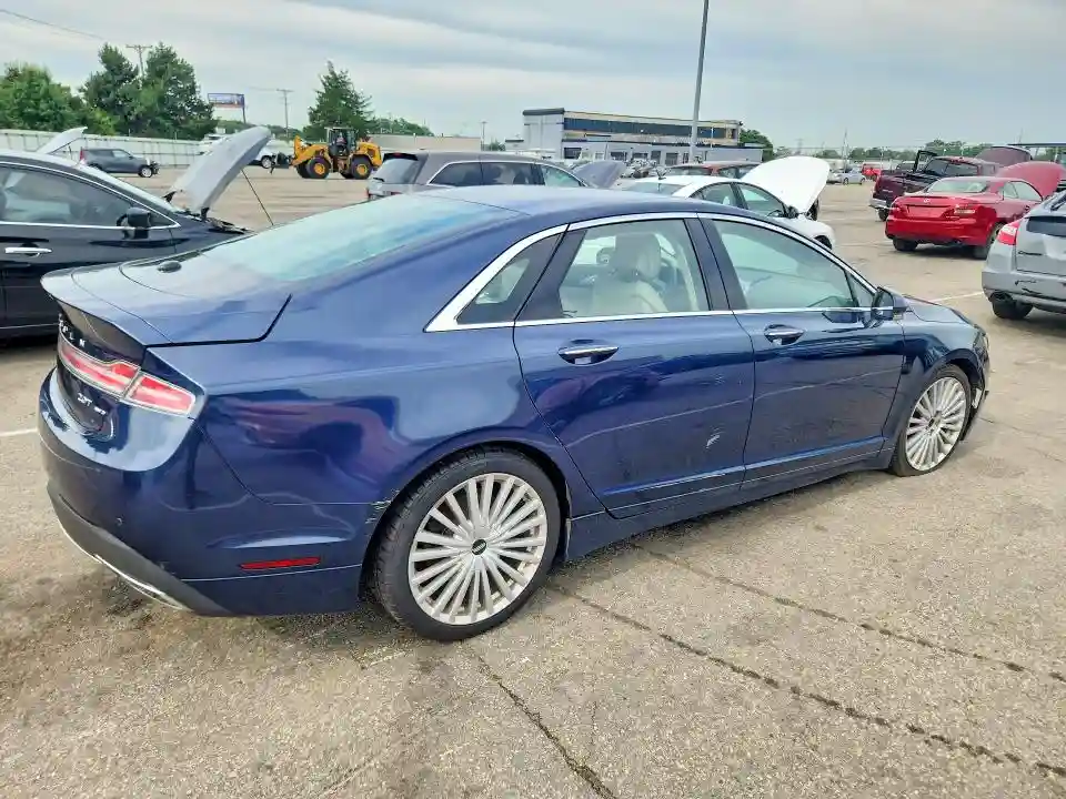 3LN6L5F93HR602113 2017 LINCOLN MKZ-2