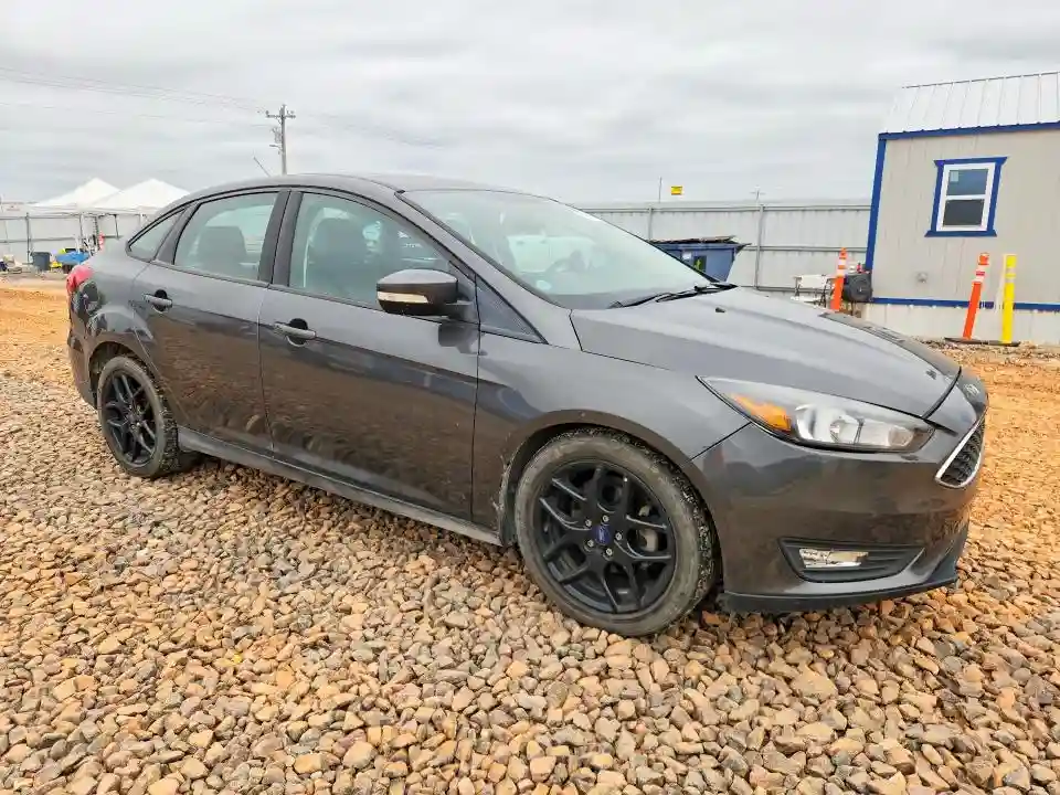1FADP3F28GL372403 2016 FORD FOCUS-3