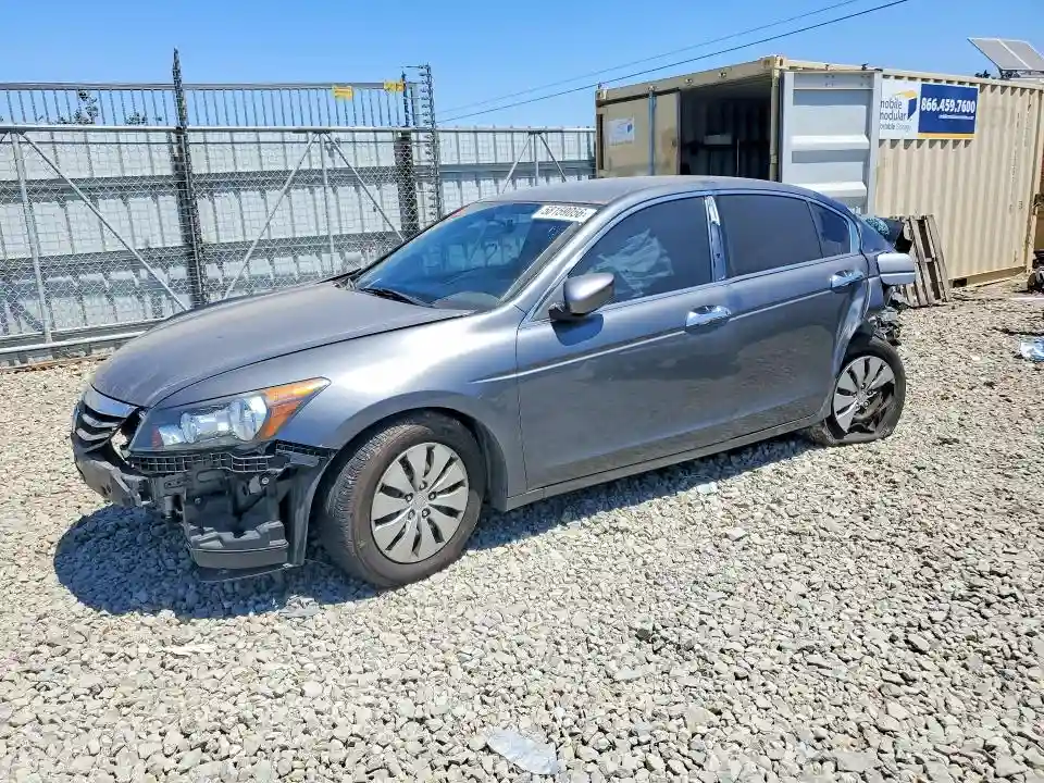 1HGCP2F31BA130776 2011 HONDA ACCORD-0