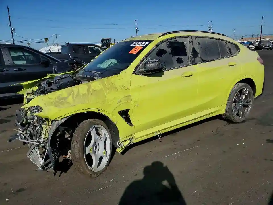 5YM23EC05P9T15821 2023 BMW X4-0