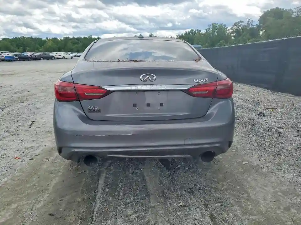 JN1EV7AR0JM441184 2018 INFINITI Q50-5