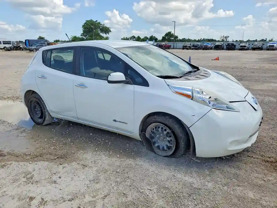 1N4AZ0CP2EC332763 2014 NISSAN LEAF-3
