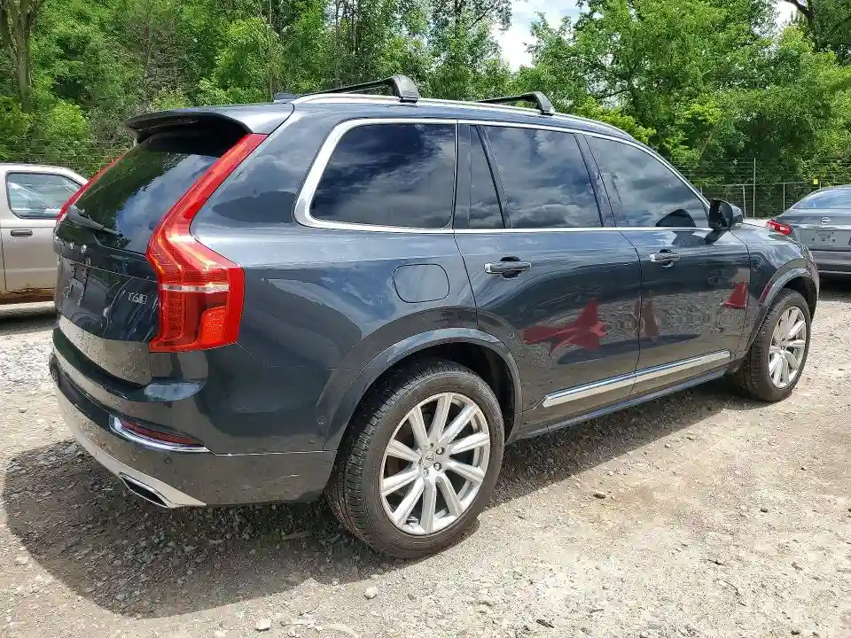 YV4A22PL9G1025989 2016 VOLVO XC90-2