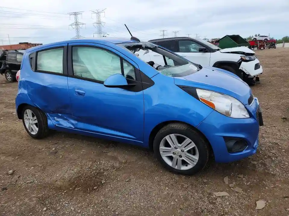 KL8CD6S95FC762613 2015 CHEVROLET SPARK-3