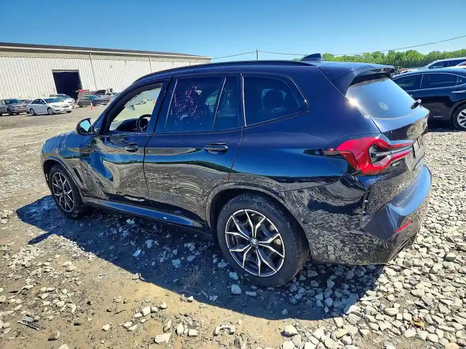 5UX83DP09N9L10320 2022 BMW X3-1