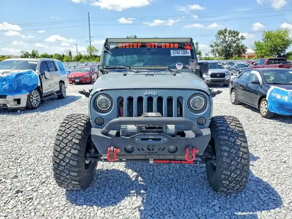 1C4BJWDG6FL726422 2015 JEEP WRANGLER-4