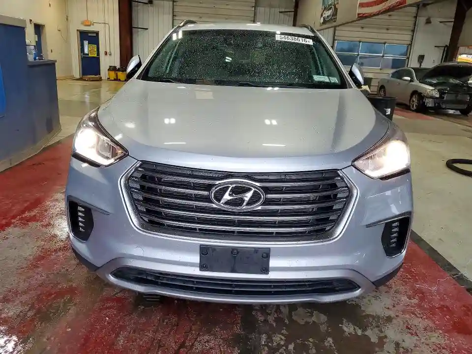 KM8SMDHFXJU272283 2018 HYUNDAI SANTA FE-4