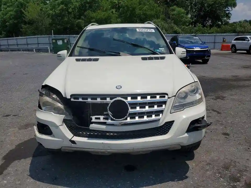 4JGBB8GB5BA747420 2011 MERCEDES-BENZ M-CLASS-4