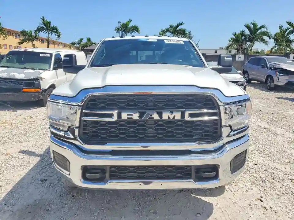 3C63RRGL6RG294799 2024 RAM 3500-4