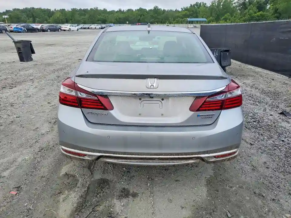 JHMCR6F75HC010686 2017 HONDA ACCORD-5