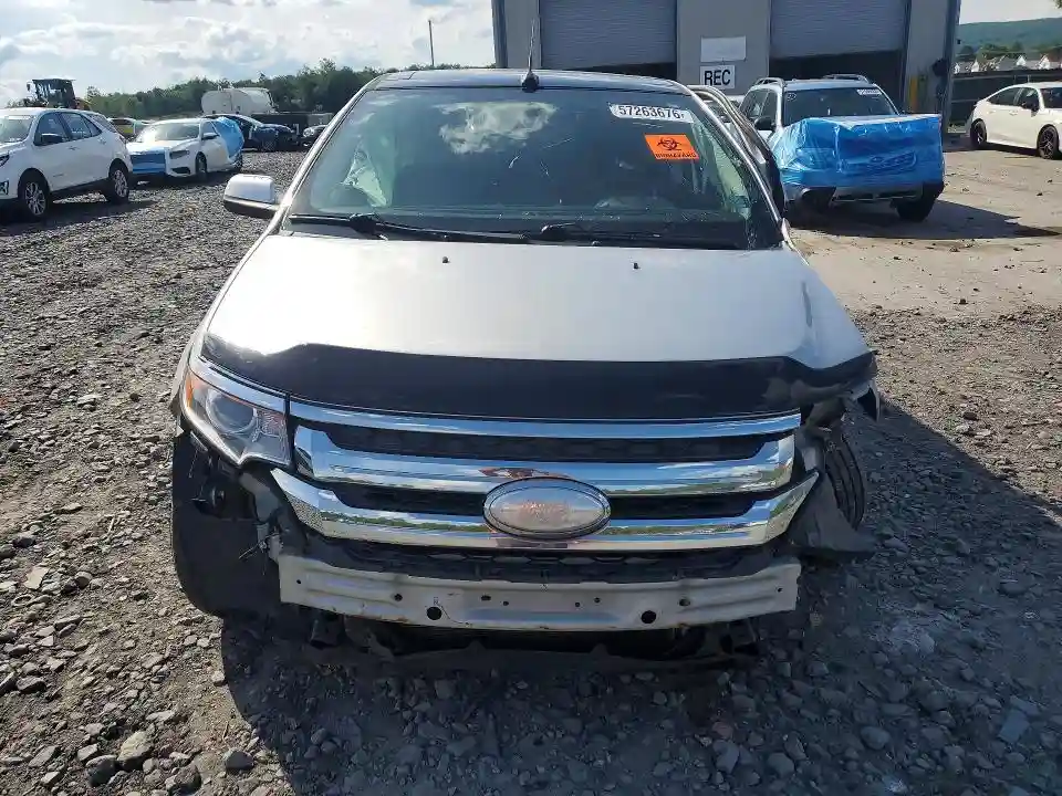 2FMDK4JC1BBB57951 2011 FORD EDGE-4