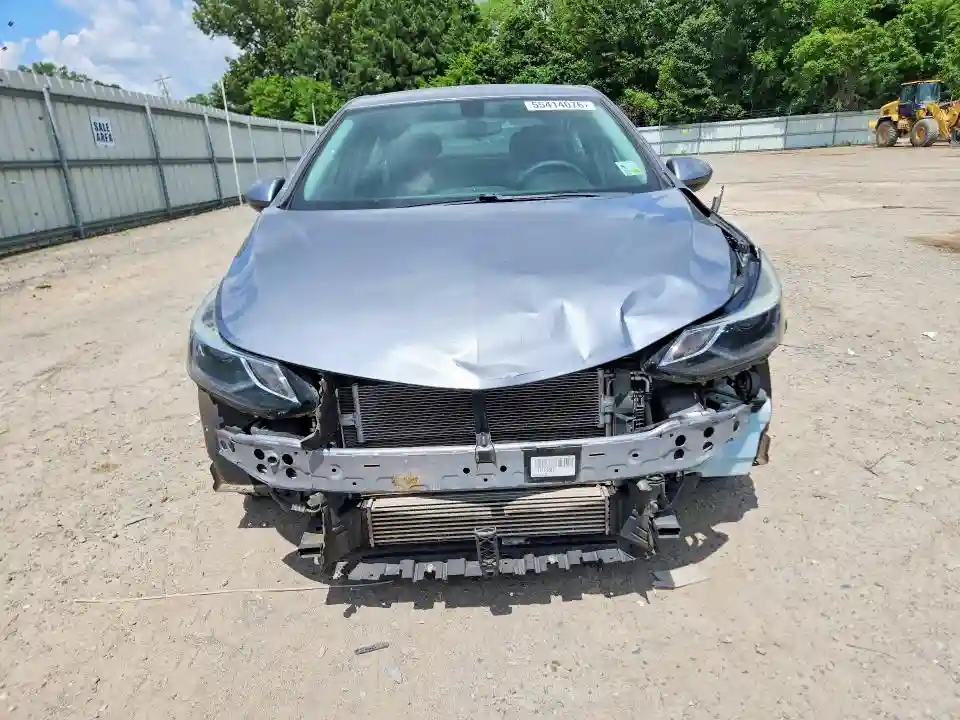 1G1BE5SM9K7119580 2019 CHEVROLET CRUZE-4