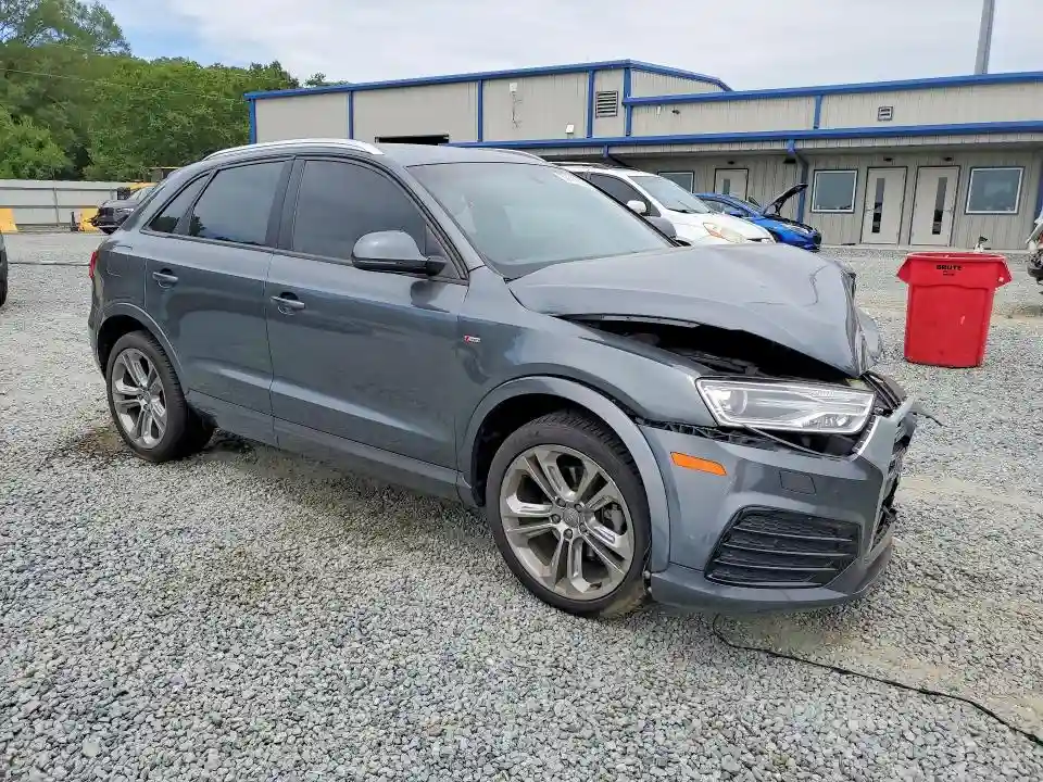 WA1BCCFS8JR007649 2018 AUDI Q3-3