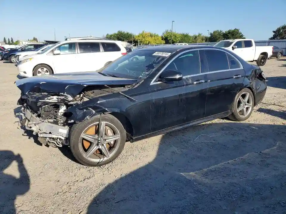 WDDZF4KB8JA403995 2018 MERCEDES-BENZ E-CLASS-0