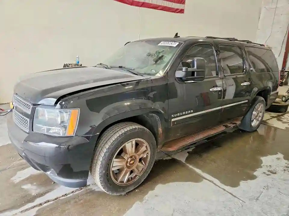 1GNSKKE70DR304684 2013 CHEVROLET SUBURBAN-0