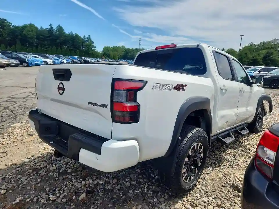 1N6ED1EK7PN611261 2023 NISSAN FRONTIER-2