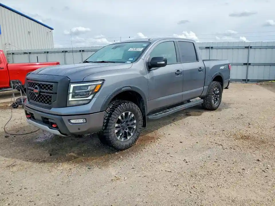 1N6AA1ED3MN530844 2021 NISSAN TITAN PRO--0