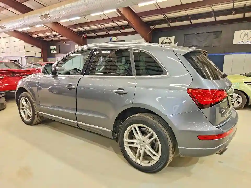 WA1C2AFP2HA090012 2017 AUDI Q5-1