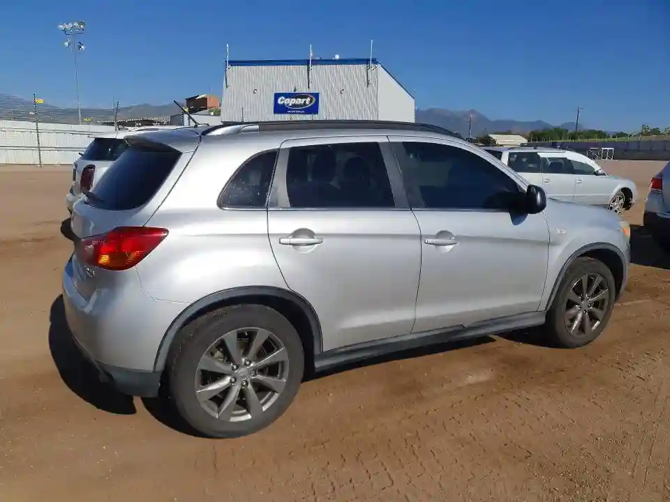 4A4AR5AU2DE022561 2013 MITSUBISHI OUTLANDER-2