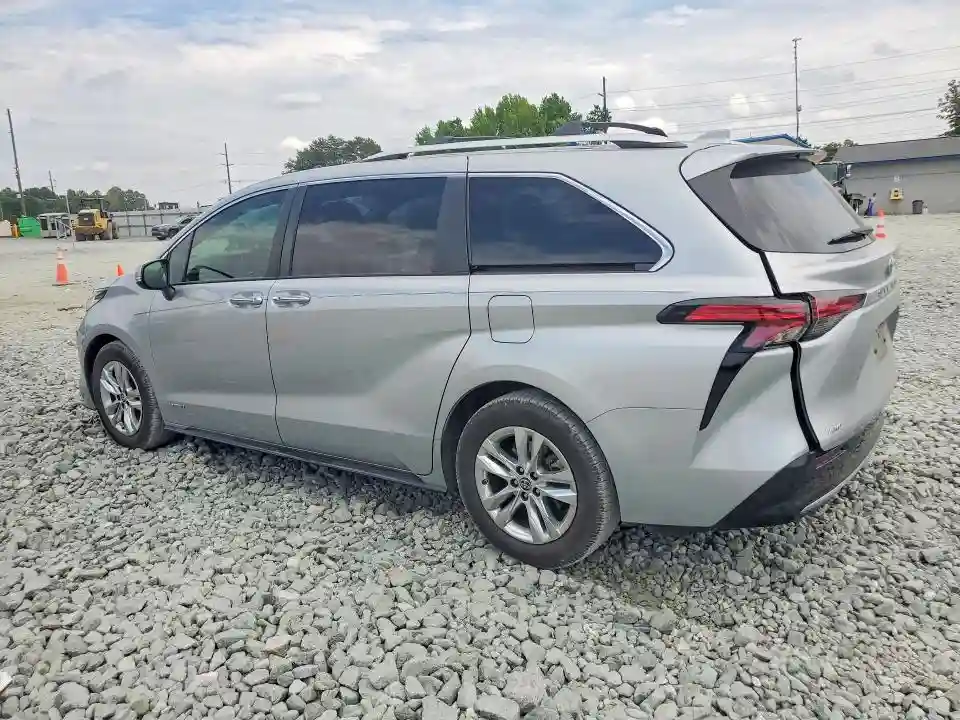 5TDZSKFC1MS013051 2021 TOYOTA SIENNA-1