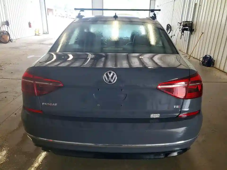 1VWAA7A39JC019534 2018 VOLKSWAGEN PASSAT-5