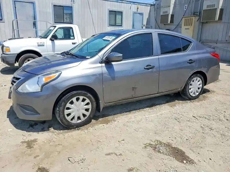3N1CN7AP2GL840817 2016 NISSAN VERSA-0