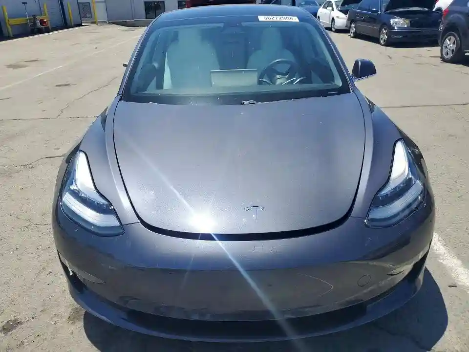 5YJ3E1EBXKF465193 2019 TESLA MODEL 3-4