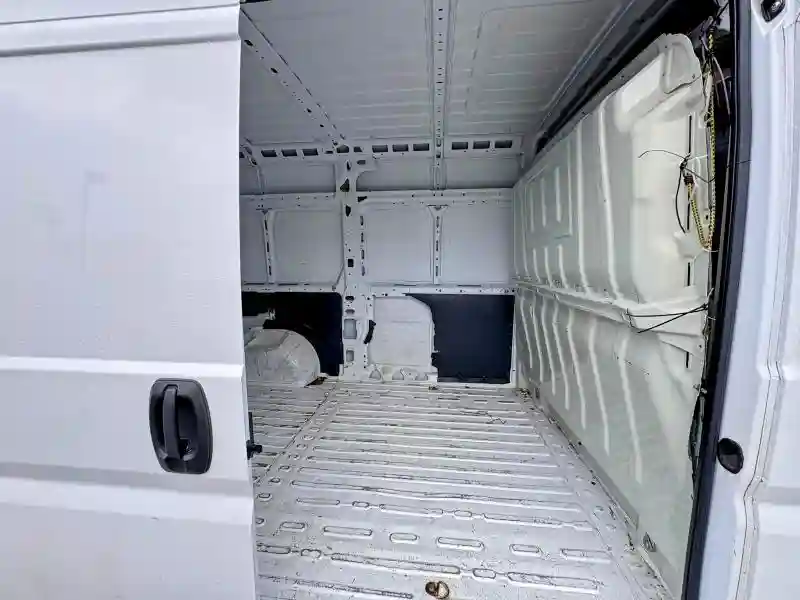 3C6TRVCG7KE562875 2019 RAM PROMASTER-5