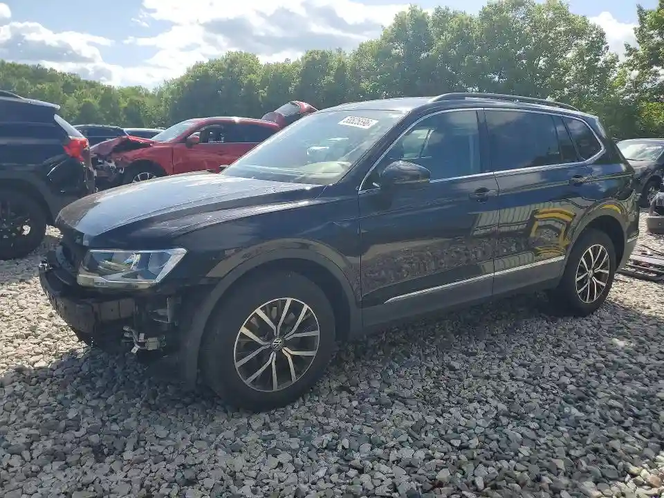 3VV2B7AX2LM044396 2020 VOLKSWAGEN TIGUAN-0