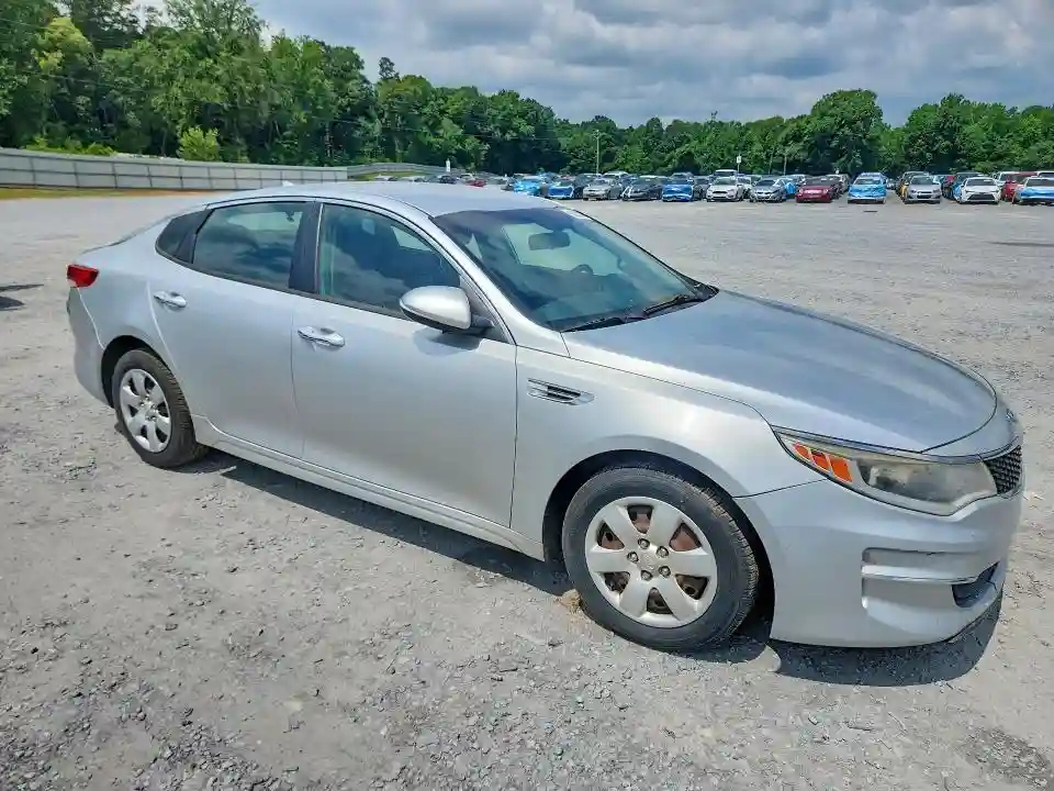 5XXGT4L34GG019467 2016 KIA OPTIMA-3