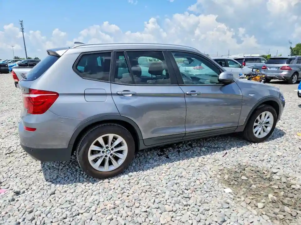 5UXWX9C35H0W69987 2017 BMW X3-2