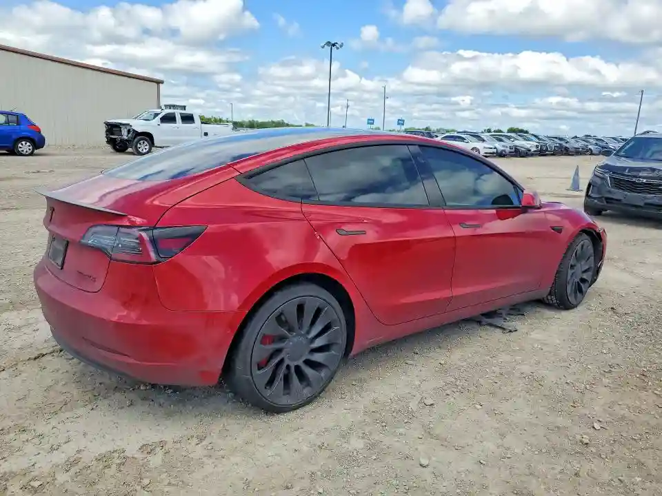 5YJ3E1EC1NF343674 2022 TESLA MODEL 3-2