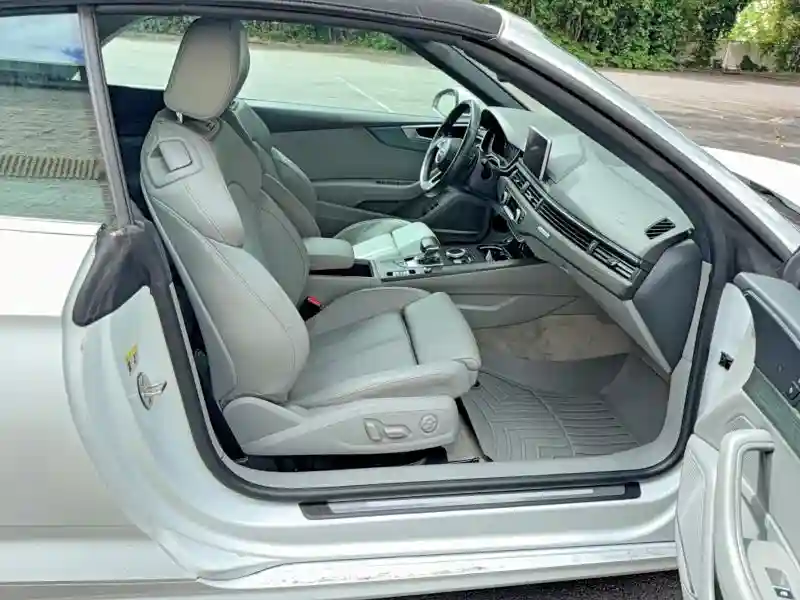 WAUYNGF56JN013336 2018 AUDI A5-4