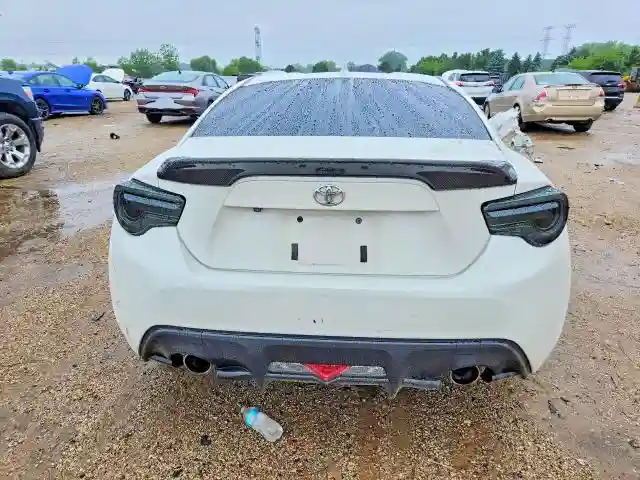 JF1ZNAA16L8751718 2020 TOYOTA 86-5