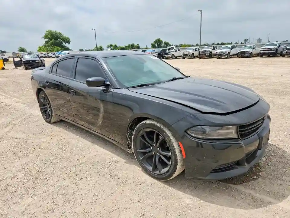 2C3CDXBG9GH310310 2016 DODGE CHARGER-3