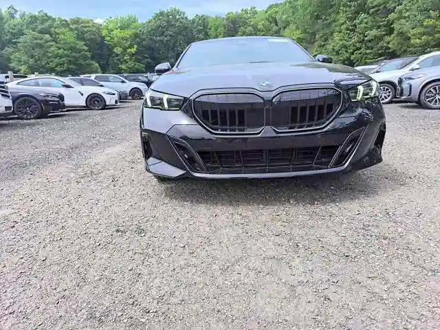 WBA53FJ07TCW28698 2026 BMW 5 SERIES-4