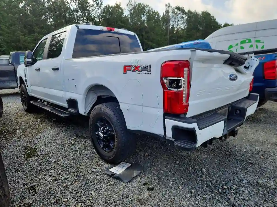 1FT8W2BA5PED98483 2023 FORD F250-1