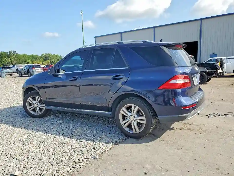 4JGDA5JB7FA550354 2015 MERCEDES-BENZ M-CLASS-1
