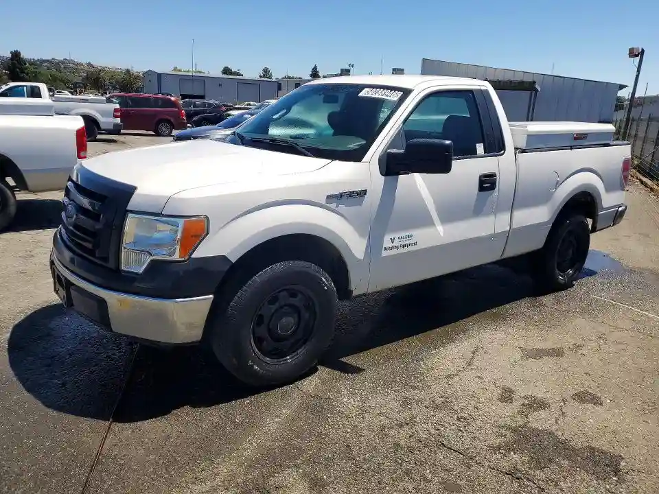 1FTMF1CM3CFC37572 2012 FORD F150-0