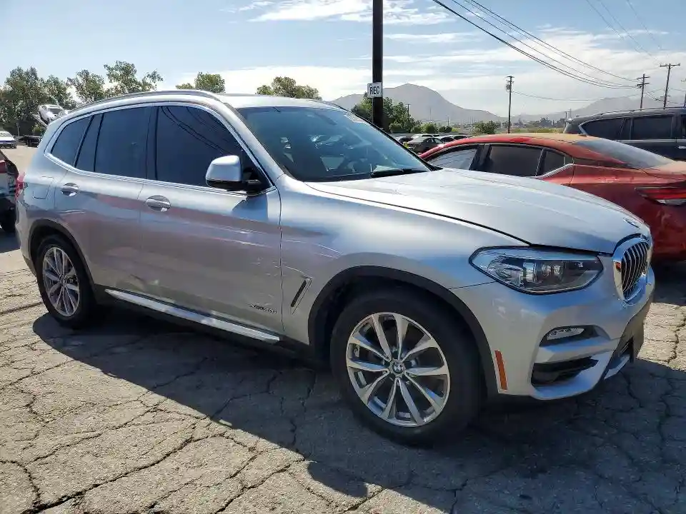 5UXTR9C57JLD64206 2018 BMW X3-3