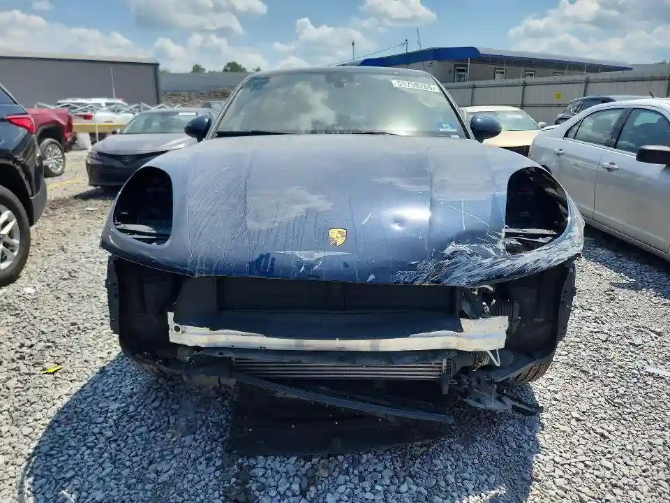 WP1AA2A5XJLB16084 2018 PORSCHE MACAN-4