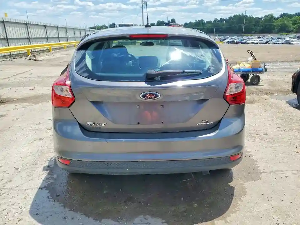 1FADP3K22EL410775 2014 FORD FOCUS-5