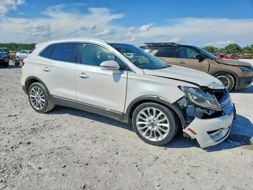 5LMCJ3C96JUL21839 2018 LINCOLN MKC-3