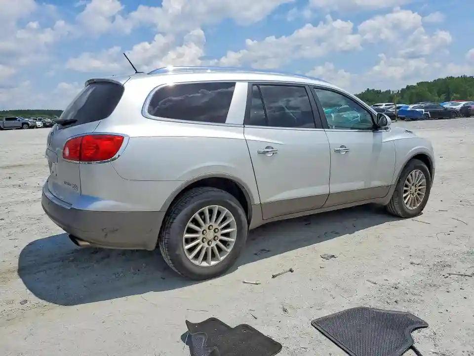 5GAKVBED2BJ213564 2011 BUICK ENCLAVE-2