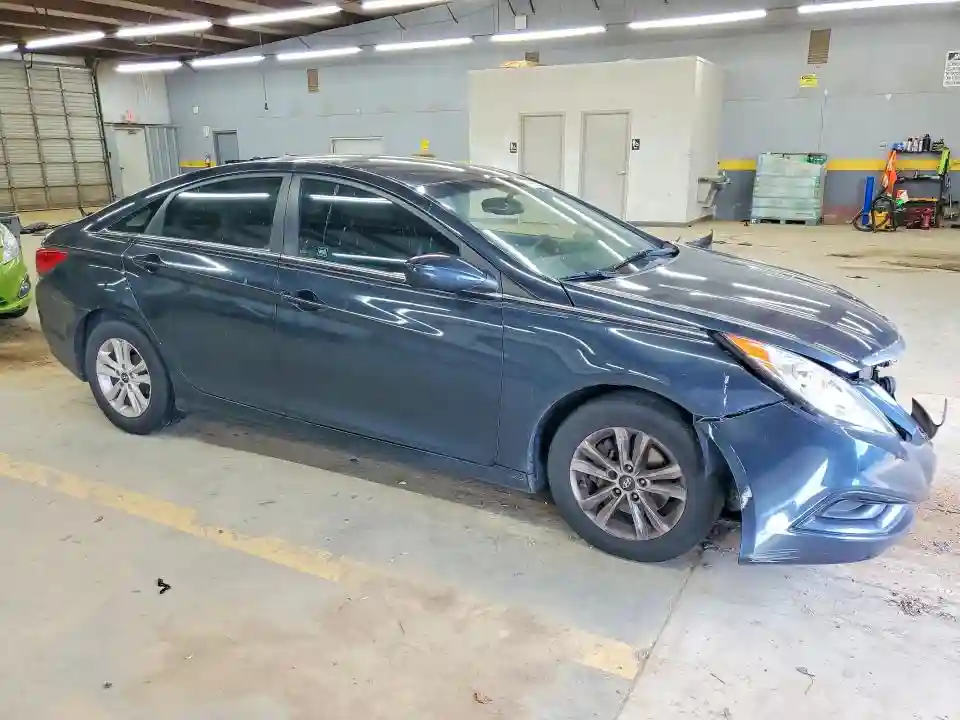 5NPEB4ACXDH741233 2013 HYUNDAI SONATA-3