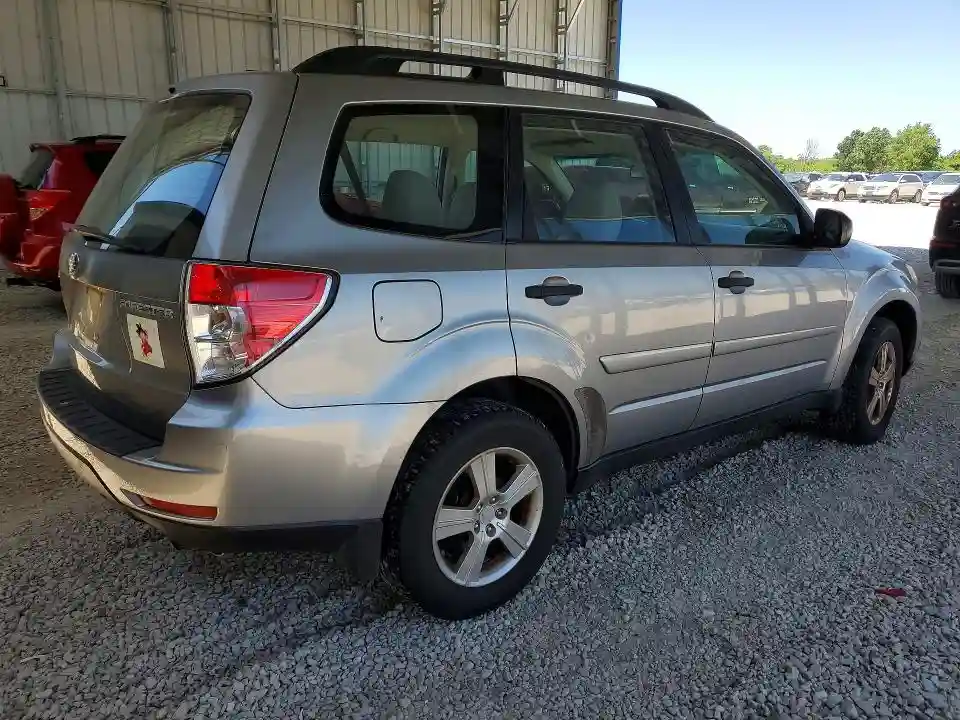 JF2SHBBC7BH746276 2011 SUBARU FORESTER-2